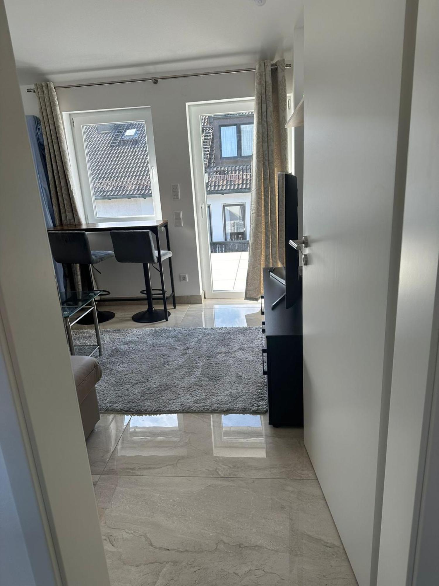 Two-room With Fully Equipped Kitchen Near S8 Station *